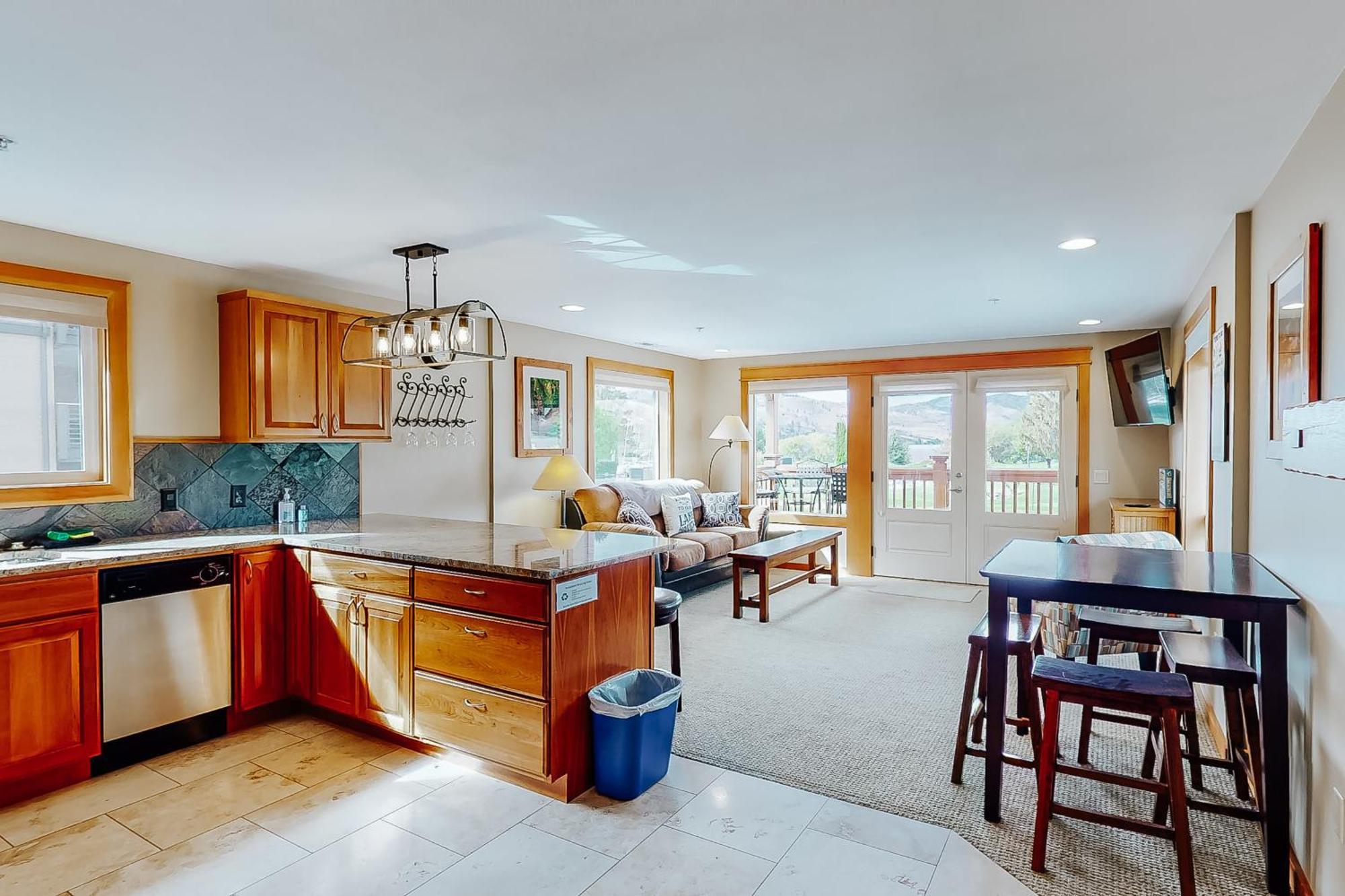 Driftin' Cabanas Chelan Extérieur photo