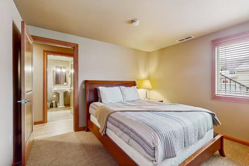 Driftin' Cabanas Chelan Extérieur photo